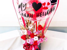 Load image into Gallery viewer, Hot Air Ballon You (Everlasting Soap Flowers Red Pink Design)