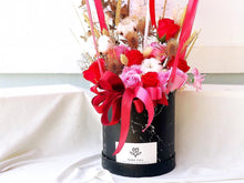 Load image into Gallery viewer, Hot Air Ballon You (Everlasting Soap Flowers Red Pink Design)