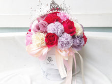 Load image into Gallery viewer, Everlasting Soap Flower Box To You- 33 Roses Mix Carnation