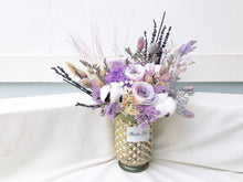 Load image into Gallery viewer, Preserved Flowers Vase To You (3 Roses + Hydrangea Design Tri-Color)