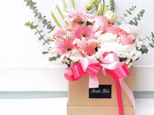 Load image into Gallery viewer, Flower Box To You (Roses, Daisy, Eustoma, Statice, Eucalyptus)