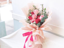 Load image into Gallery viewer, Prestige Wrap Roses To You (Red Pink Roses Pink Wrap)