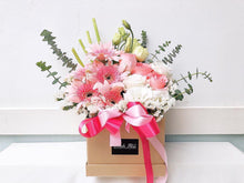 Load image into Gallery viewer, Flower Box To You (Roses, Daisy, Eustoma, Statice, Eucalyptus)