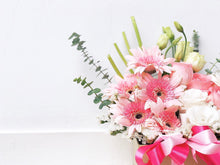 Load image into Gallery viewer, Flower Box To You (Roses, Daisy, Eustoma, Statice, Eucalyptus)