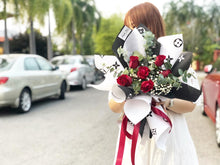 Load image into Gallery viewer, Exclusive LV Wrap Flower Bouquet To You