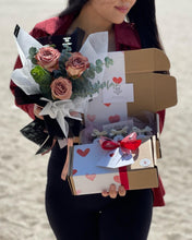 Load image into Gallery viewer, Prestige Bouquet To You - Kenya Cappucino  Guni Black Design