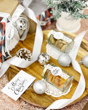 Load image into Gallery viewer, Christmas Healthy Snacks GiftBox To You (2 In 1)