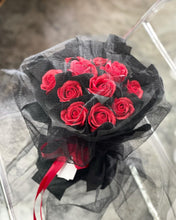 Load image into Gallery viewer, Lace Wrap Style***LACE WRAP Everlasting Soap Roses Bouquet To You-12 Red Roses