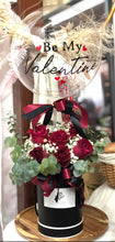 Load image into Gallery viewer, Valentines Hat Box Flower To You Exclusive Design Balloon