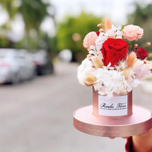 Load image into Gallery viewer, Special Edition Preserved Flower Box To You