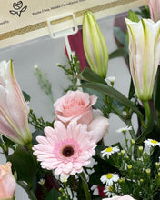 Load image into Gallery viewer, Congratulatory Flower Stand To You ( Roses Daisy Pink White Design)