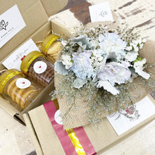 Load image into Gallery viewer, Signature Bouquet To You (Carnation Lilac Blue Silver Leaf Design)