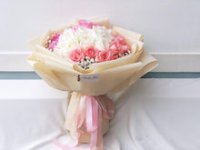 Load image into Gallery viewer, Prestige XL Bouquet To You Round Ombré Pink White 33 Roses