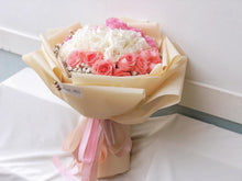 Load image into Gallery viewer, Prestige XL Bouquet To You Round Ombré Pink White 33 Roses