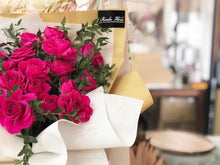 Load image into Gallery viewer, Prestige Bouquet To You (Spray Roses Eucalytus Design)