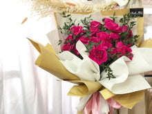 Load image into Gallery viewer, Prestige Bouquet To You (Spray Roses Eucalytus Design)