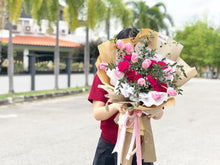 Load image into Gallery viewer, Prestige Bouquet To You (Tulip Spray Roses Design)