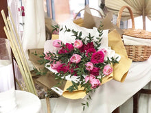 Load image into Gallery viewer, Prestige Bouquet To You (Tulip Spray Roses Design)