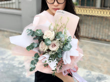 Load image into Gallery viewer, Prestige Bouquet To You (Quicksand Roses Design)