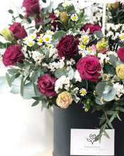 Load image into Gallery viewer, Hot Air Ballon To You (Eustoma Chamomile Flower Design)