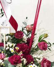 Load image into Gallery viewer, Hot Air Ballon To You (Eustoma Chamomile Flower Design)