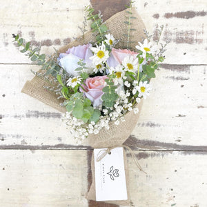 Premium Signature Bouquet To You (Roses Pearl Hana White Design)