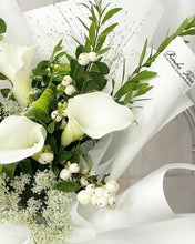 Load image into Gallery viewer, Prestige Bouquet To You (Calla Lily White Design) (Standard 5 Calla Lily)