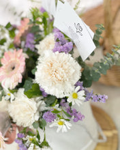 Load image into Gallery viewer, Flower Box To You (Daisy, Carnations Pastel White Design)