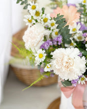 Load image into Gallery viewer, Flower Box To You (Daisy, Carnations Pastel White Design)