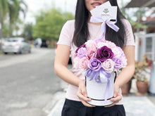 Load image into Gallery viewer, Everlasting Soap Flower Box To You - 33 Roses (Purple Design)