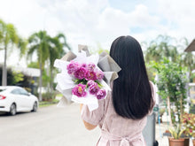 Load image into Gallery viewer, Prestige Bouquet To You (Tulip Purple Design)