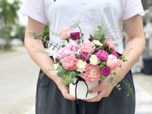 Load image into Gallery viewer, Flower Vase To You (Delicate Flower Design)