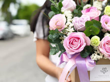 Load image into Gallery viewer, Flower Box To You (Fluffy Eustoma Roses Soft Pink Purple Design)