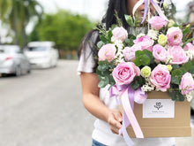 Load image into Gallery viewer, Flower Box To You (Fluffy Eustoma Roses Soft Pink Purple Design)