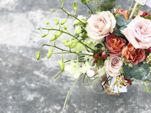 Load image into Gallery viewer, Flower Jar To You (Premium Mix Design Roses & Orchids)
