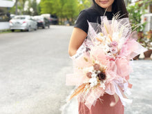 Load image into Gallery viewer, Prestige Wrap Preserved Flower To You - Warm Color Series