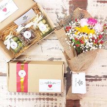 Load image into Gallery viewer, Signature Bouquet To You (Sunflower Design)