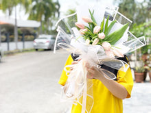 Load image into Gallery viewer, Prestige Bouquet To You (Tulip Apricot Series)