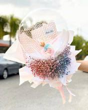 Load image into Gallery viewer, Ballon Wrap Bouquet To You (Multi-Colors Roses &amp; Assorted Dried Flowers)
