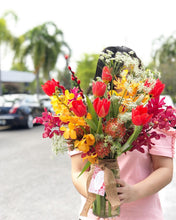 Load image into Gallery viewer, Flower Jar To You (Tulip, Orchids, Anmi Majus, Leucoscapermum)