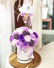 Load image into Gallery viewer, Everlasting Soap Flower Box To You - 33 Roses (Purple Design)