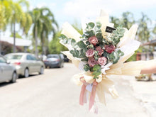 Load image into Gallery viewer, Prestige Bouquet To You (Cappuccino Roses & Eucalyptus Style Wrap )