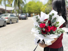 Load image into Gallery viewer, Premium Bouquet To You (Red Roses White Elegance Wrap Bouquet To You)