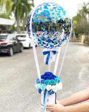 Load image into Gallery viewer, Everlasting Soap Flower Box To You - 33 Roses (Ombre Blue Design)