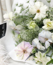 Load image into Gallery viewer, Prestige Bouquet To You (Ranunculus Butterfly Lilac Blue Wrap Bouquet To You)