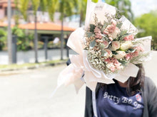 Load image into Gallery viewer, Prestige Bouquet To You (White Pink Prestige Bouquet To You)