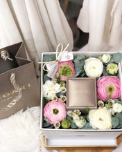 Load image into Gallery viewer, Flower Box With Gift ( Ranunculus Design)