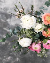 Load image into Gallery viewer, Flower Jar To You (Ranunculus 3 Colours Jar Design)