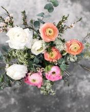 Load image into Gallery viewer, Flower Jar To You (Ranunculus 3 Colours Jar Design)