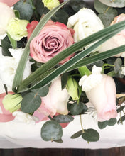 Load image into Gallery viewer, Flower Box With Gift ( Ranunculus Design)